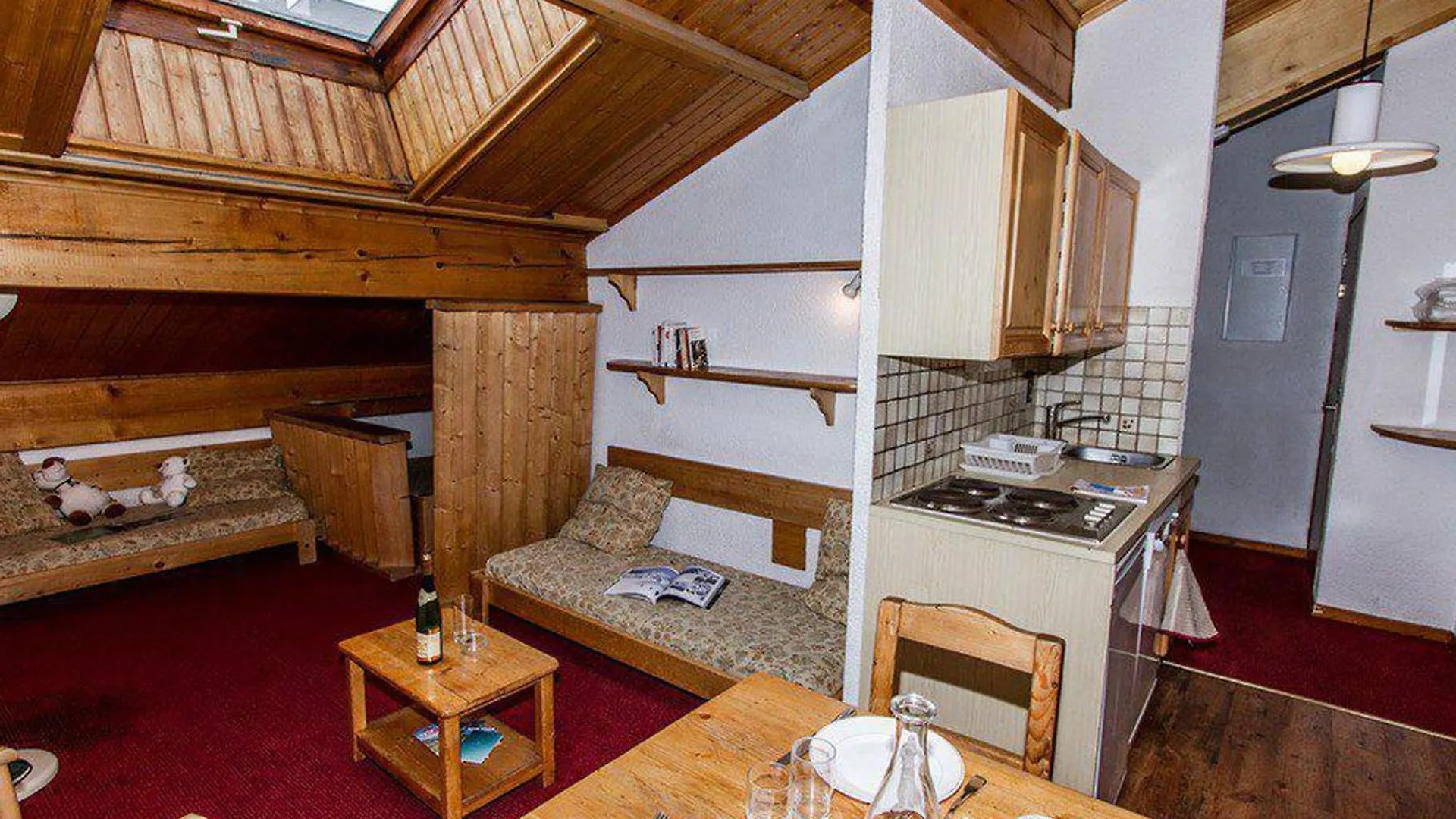 **Confortable Appartement 2 Pieces En Plein Centre, A 5 Min Des Pistes, Balcon Sud, 4 Pers.** - Fr-1-518-7 Val-d'Isere