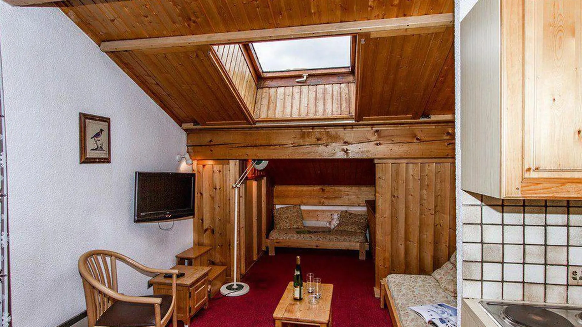 **Confortable Appartement 2 Pieces En Plein Centre, A 5 Min Des Pistes, Balcon Sud, 4 Pers.** - Fr-1-518-7 Val-d'Isere Apartment